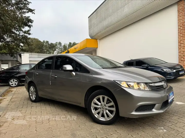 CIVIC 1.8 LXS 16V FLEX 4P MANUAL