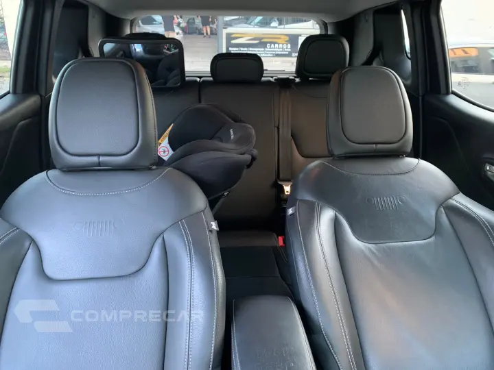 RENEGADE 1.3 T270 TURBO FLEX LONGITUDE AT6