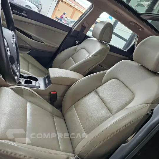 TUCSON 1.6 16V T-gdi GLS