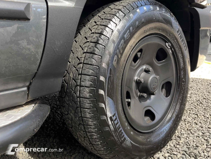 BLAZER 2.4 MPFI ADVANTAGE 4X2 8V GASOLINA 4P MANUAL