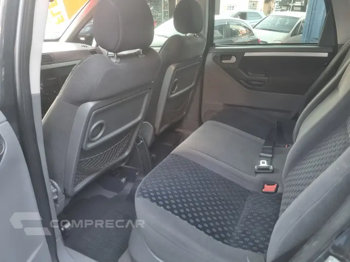 MERIVA 1.4 MPFI Maxx 8V