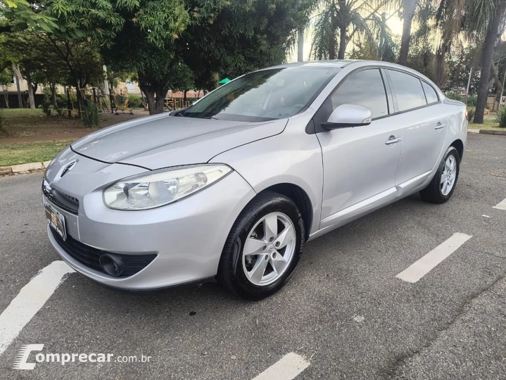 FLUENCE 2.0 Dynamique 16V