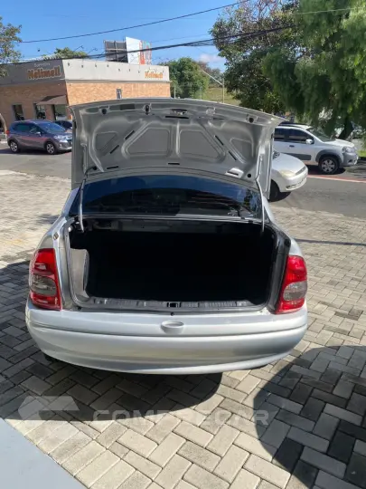 Corsa Super 1.6 MPFI 8v 5p