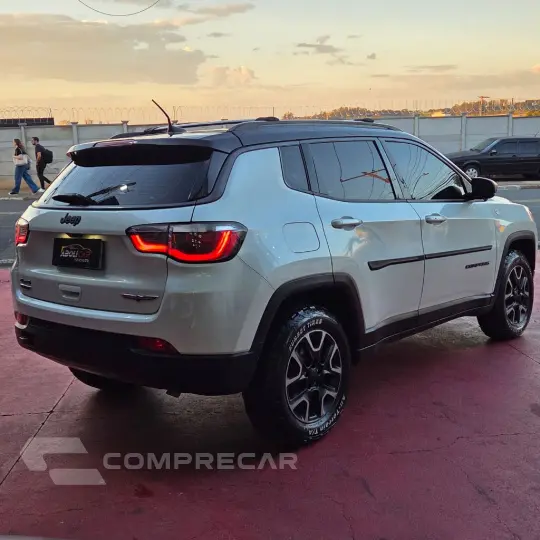COMPASS TRAILHAWK 2.0 4x4 Dies. 16V Aut.