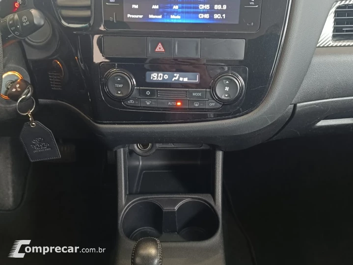 OUTLANDER 2.0 16V 4P AUTOMÁTICO