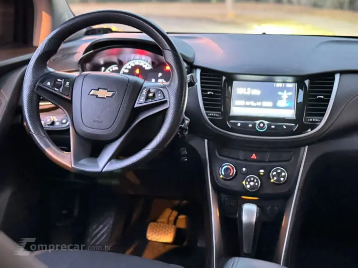 TRACKER 1.4 16V Turbo LT