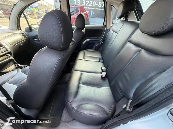 C3 1.4 I Exclusive 8V