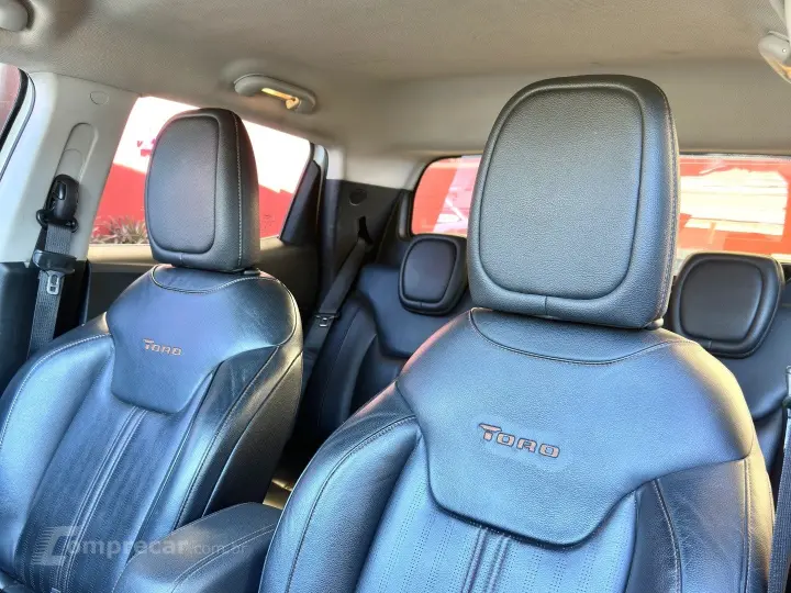 TORO 2.0 16V TURBO DIESEL VOLCANO 4WD AT9