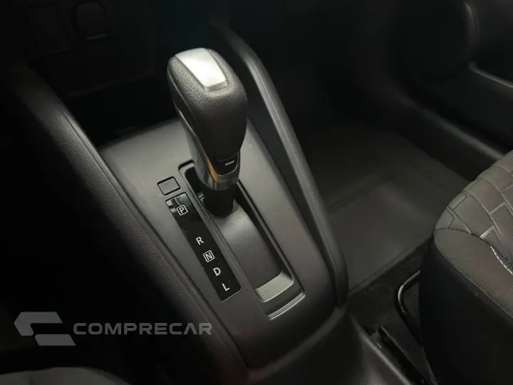 KICKS Sense 1.6 16V Flex Aut.