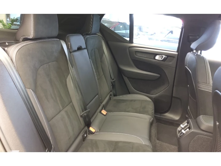 XC40 P6 RECHARGE ELECTRIC PLUS AWD