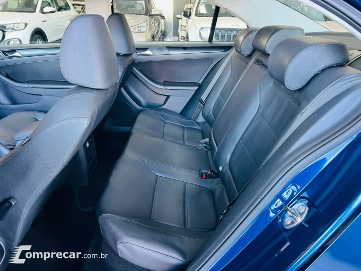 JETTA 2.0 COMFORTLINE 120CV FLEX 4P TIPTRONIC