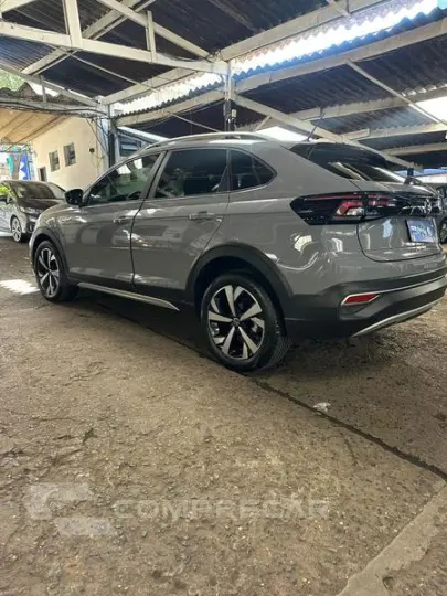 NIVUS HIGHLINE 1.0 200 TSI FLEX AUT.