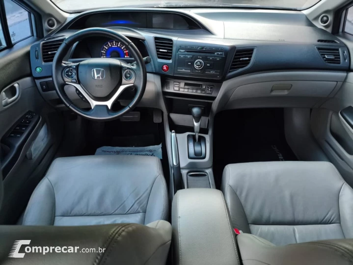 Civic 2.0 16V 4P LXR