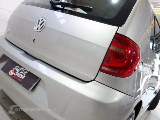 FOX - 1.0 MI 8V 4P MANUAL