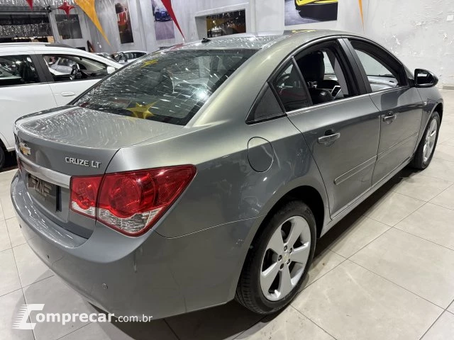 CRUZE SEDAN - 1.8 LT 16V 4P AUTOMÁTICO