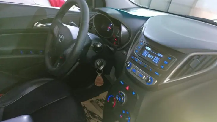 HB20S 1.6 COMFORT PLUS 16V FLEX 4P AUTOMATICO