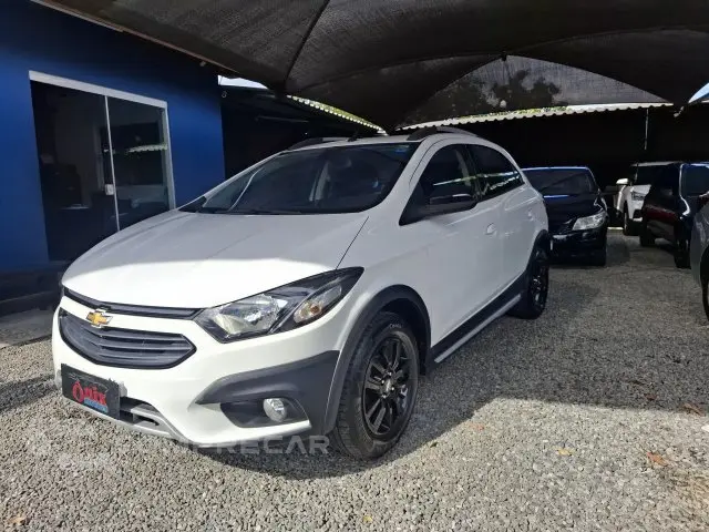 ONIX - 1.4 MPFI ACTIV 8V 4P AUTOMÁTICO