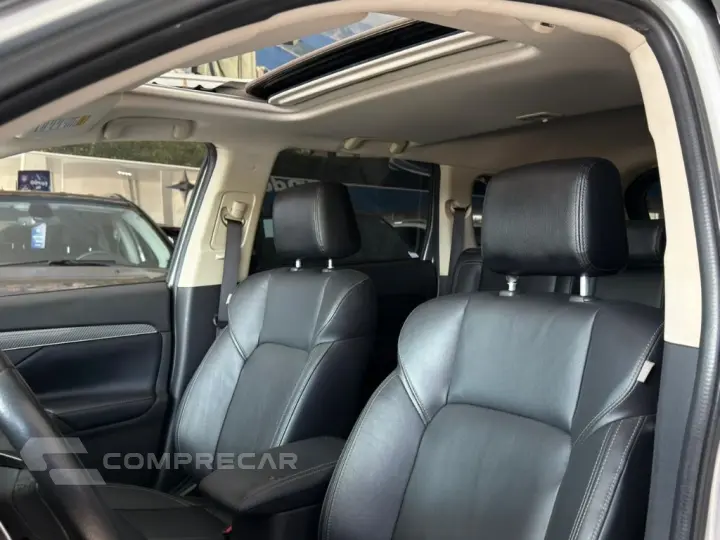OUTLANDER HPE-S 2.2 Diesel 4x4 Aut.