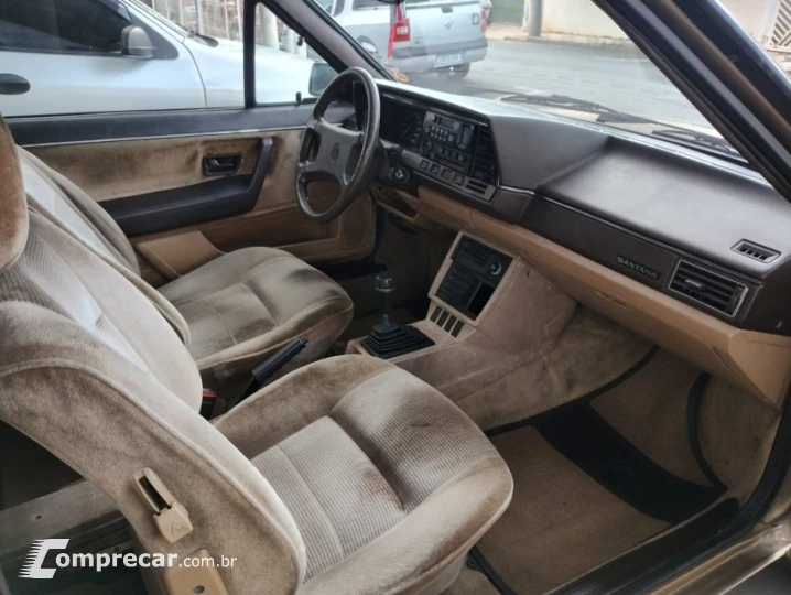 SANTANA 2.0 GLS 8V