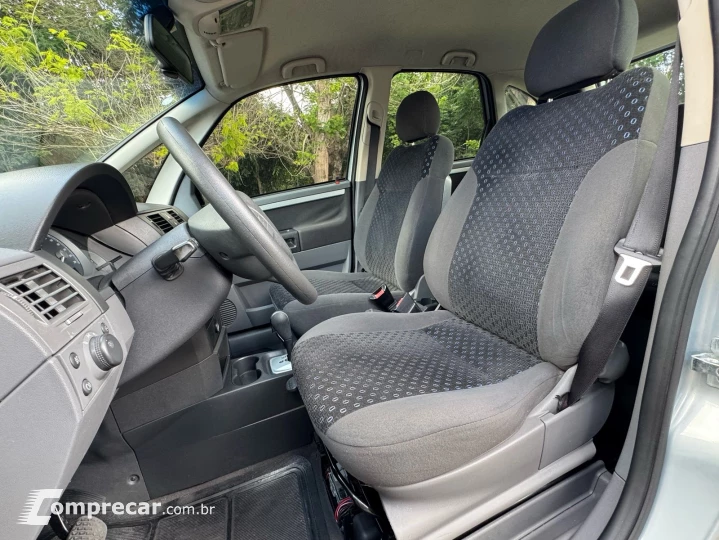 MERIVA 1.8 MPFI Premium 8V