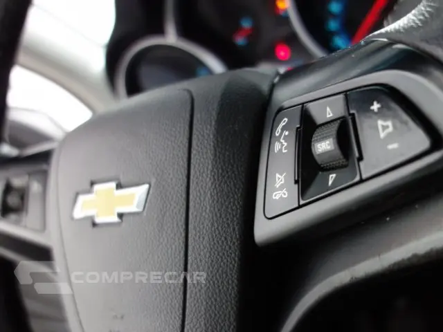 CRUZE HATCH - 1.8 LT SPORT6 16V 4P MANUAL