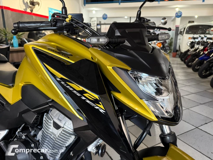 CB 300F TWISTER
