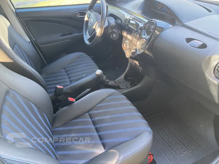 ETIOS 1.5 XS 16V