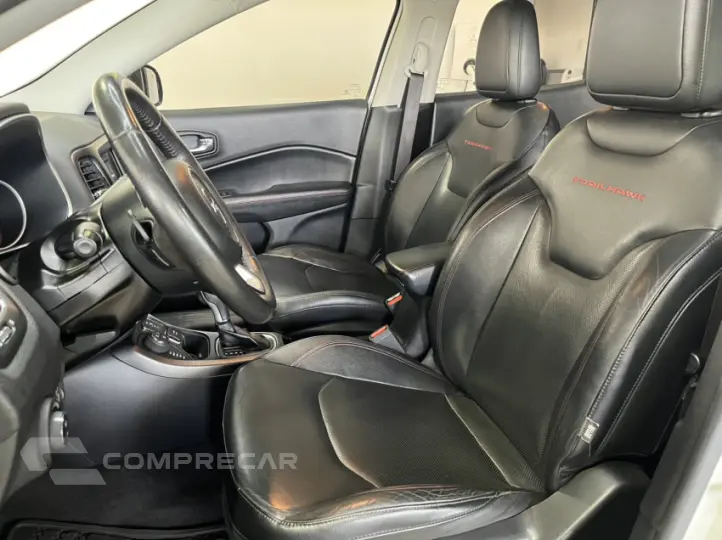 COMPASS 2.0 16V Trailhawk 4X4