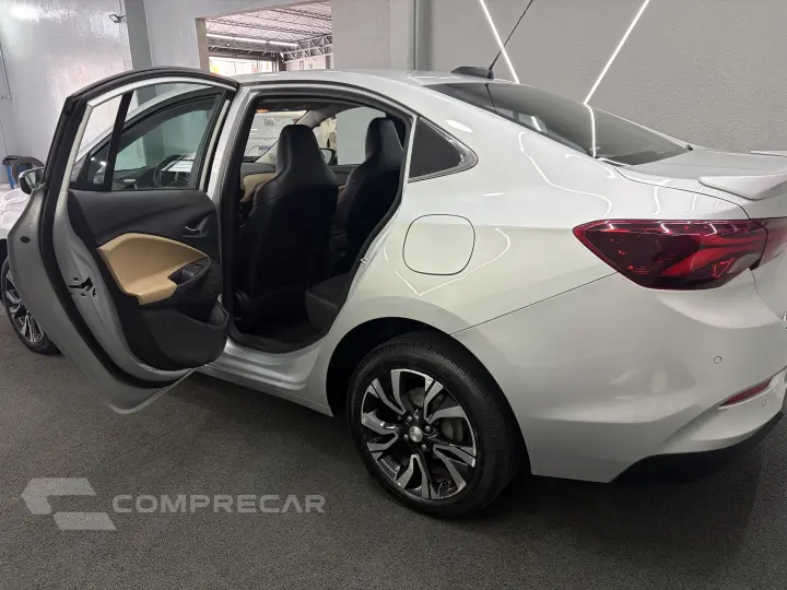 ONIX 1.0 Turbo Plus Premier