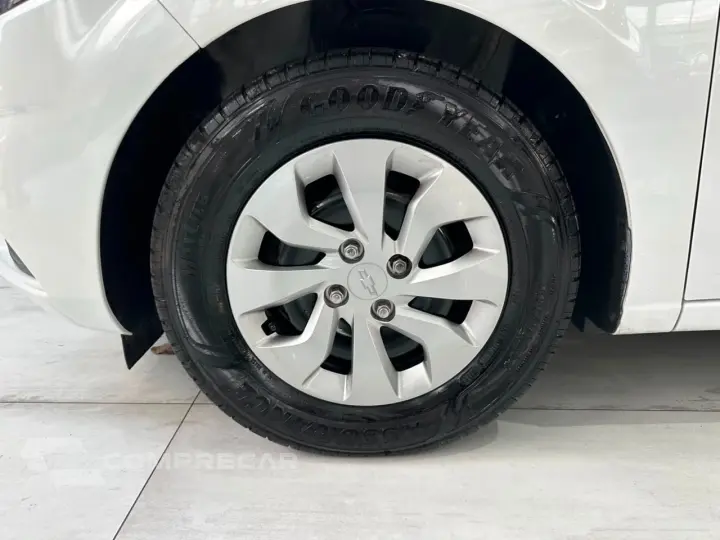 ONIX HATCH LT 1.0 8V FlexPower 5p Mec.