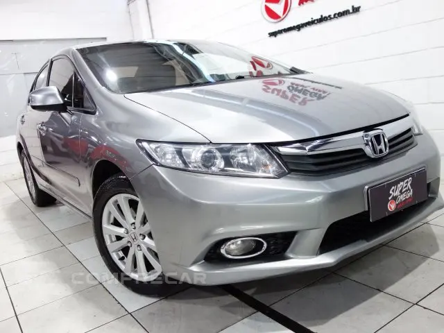 CIVIC - 1.8 LXS 16V 4P AUTOMÁTICO