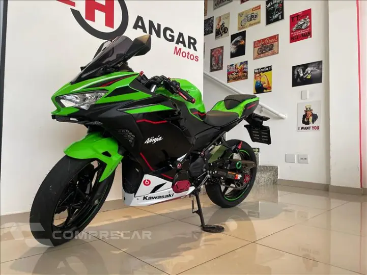 NINJA 400