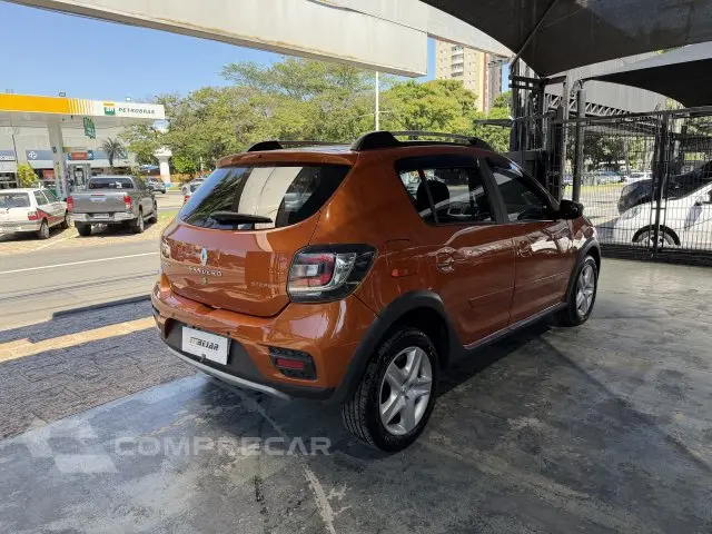 SANDERO - 1.6 STEPWAY 8V 4P AUTOMATIZADO