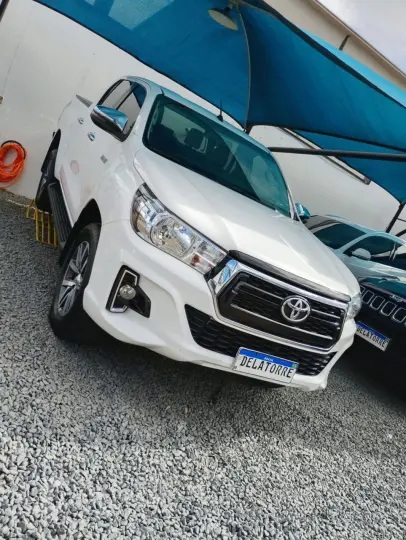 Hilux Caminhonete 2.8 16V SRV 4X4 DIESEL CABINE DUPLA AUTOMÁ