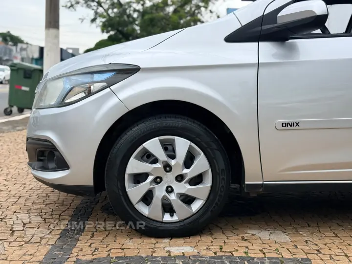 ONIX 1.4 MPFI LT 8V