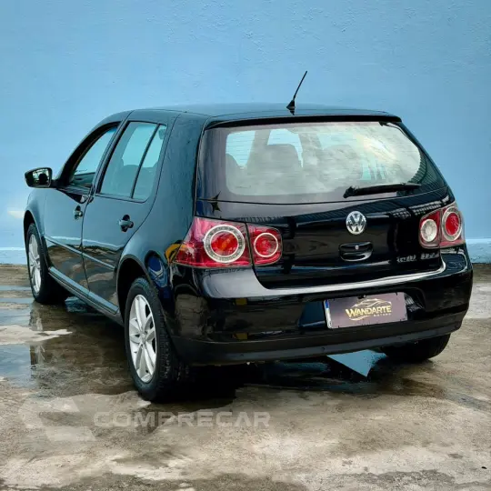 Golf 2.0/ 2.0 Mi Flex Aut/Tiptronic.