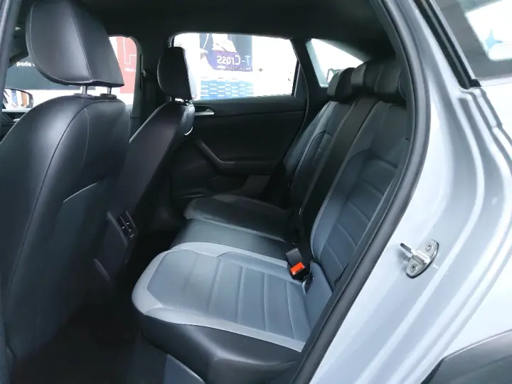 NIVUS 1.0 200 TSI TOTAL FLEX HIGHLINE AUTOMÁTICO