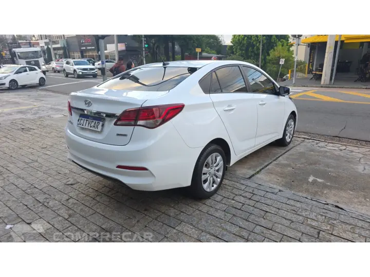 HB20S 1.6 COMFORT PLUS 16V FLEX 4P AUTOMÁTICO