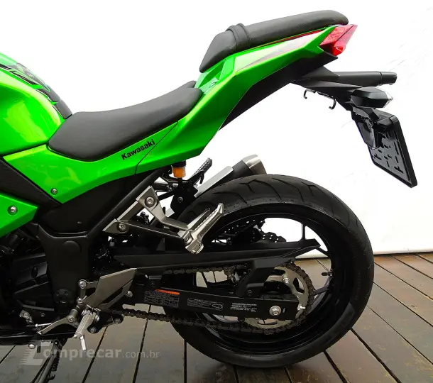 KAWASAKI NINJA 300