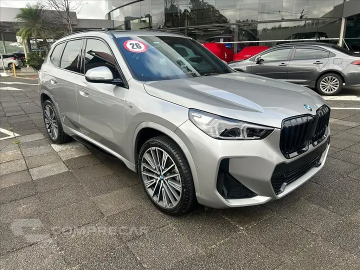 X1 2.0 16V TURBO GASOLINA SDRIVE20I M SPORT STEPT