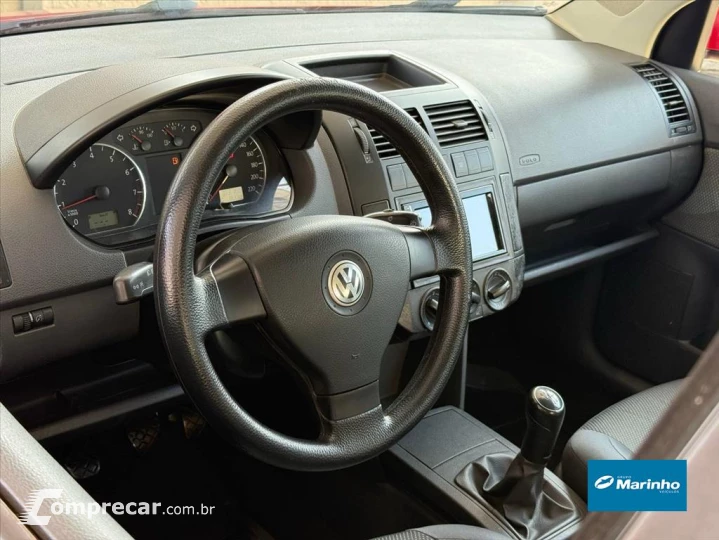 POLO 1.6 MI 8V FLEX 4P MANUAL