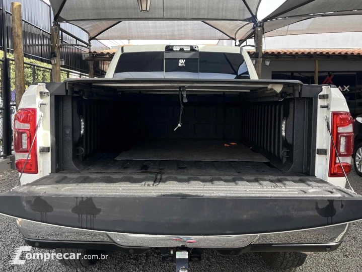 2500 6.7 I6 TURBO DIESEL LARAMIE CD 4X4 AUTOMÁTICO