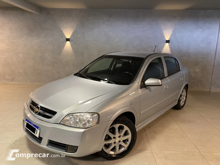 ASTRA 2.0 MPFI Advantage 8V