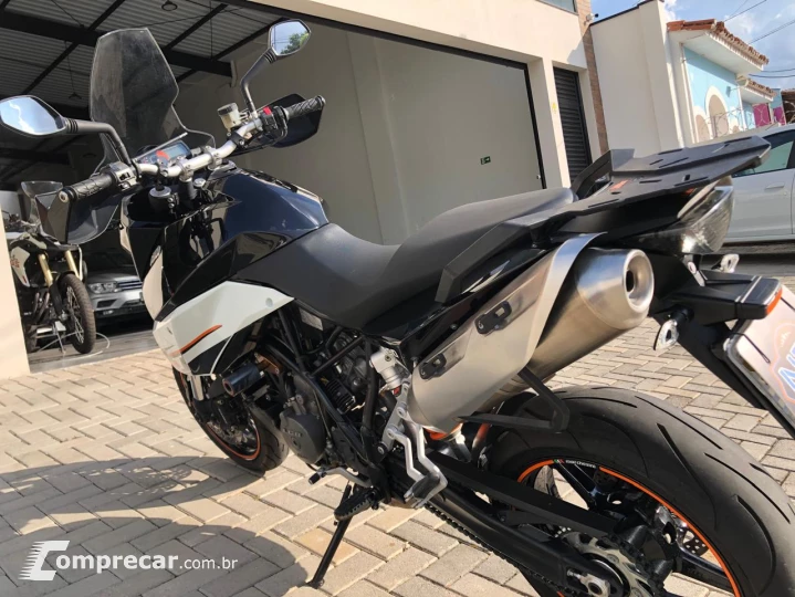 SUPERMOTO 990 T