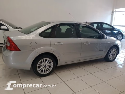 FOCUS 2.0 GLX Sedan 16V