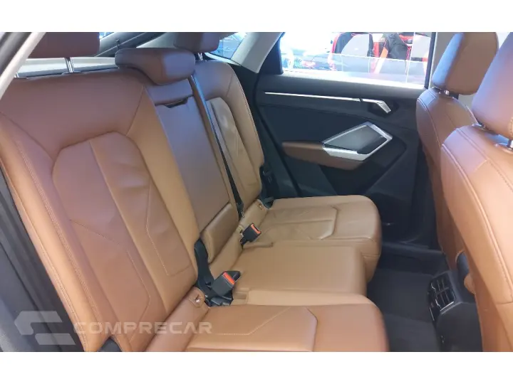 Q3 2.0 40 TFSI GASOLINA SPORTBACK PERFORMANCE QUATTRO TIPTRO