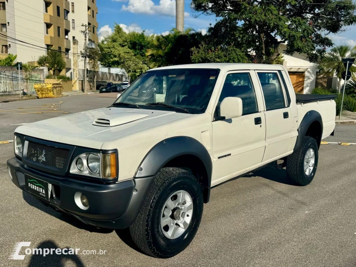 L200 2.5 Gls 4X4 Cd 8V Turbo Diesel 4P Manual