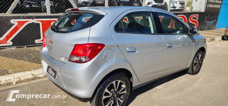 ONIX 1.4 MPFI LTZ 8V
