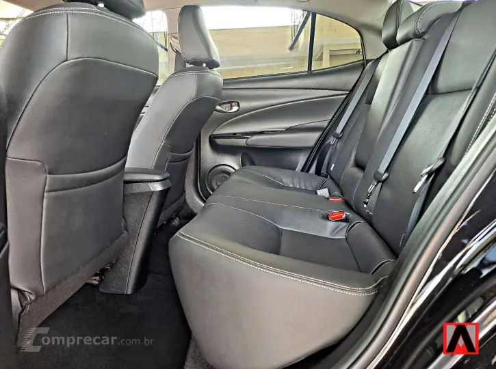 YARIS 1.5 16V Sedan XS Connect