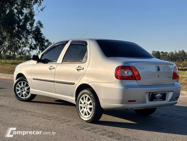 Siena HLX 1.8 8V (Flex)